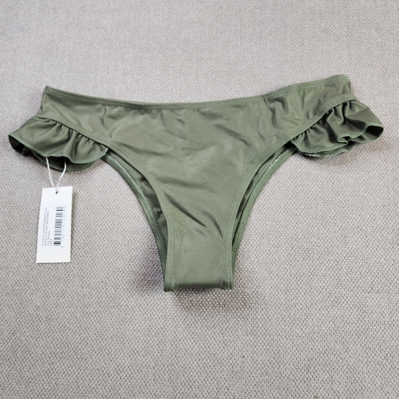 NWT Dream Bandits Sustainable Green Ruffle Low Rise Byron Bikini Breif Sz Small - Picture 1 of 11